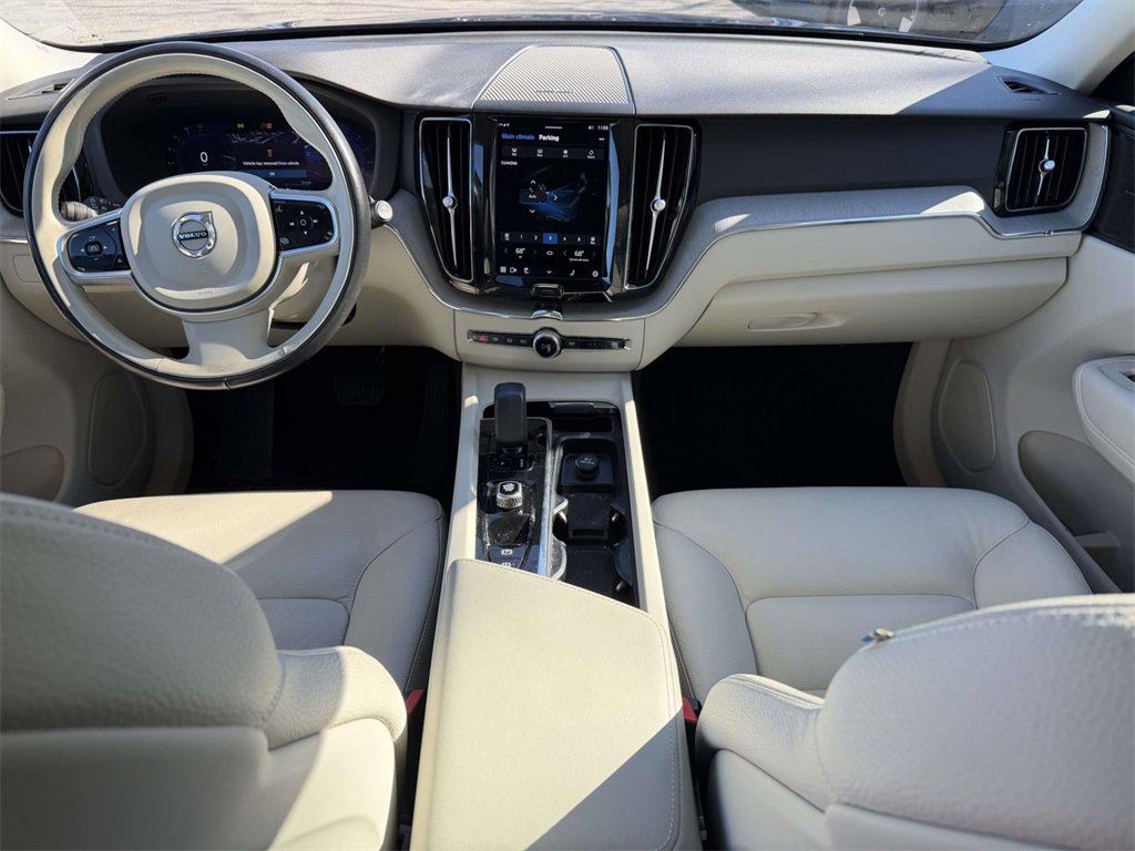 Used 2023 Volvo XC60 B5 Plus w/ Climate Package image 8