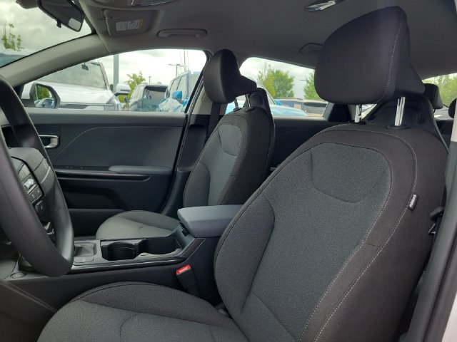 New 2026 Kia K4 FWD image 12