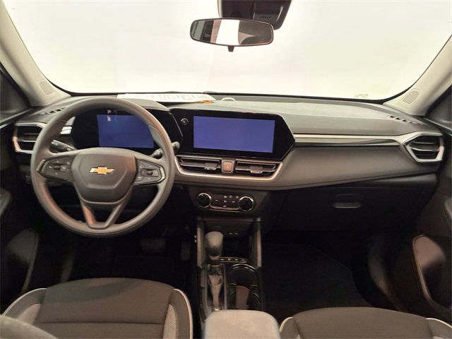 Used 2025 Chevrolet TrailBlazer LS w/ LS Convenience Package image 19