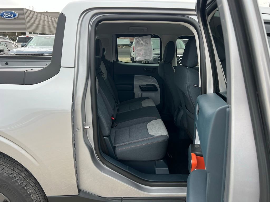 Used 2023 Ford Maverick XLT w/ Equipment Group 300A Standard image 19