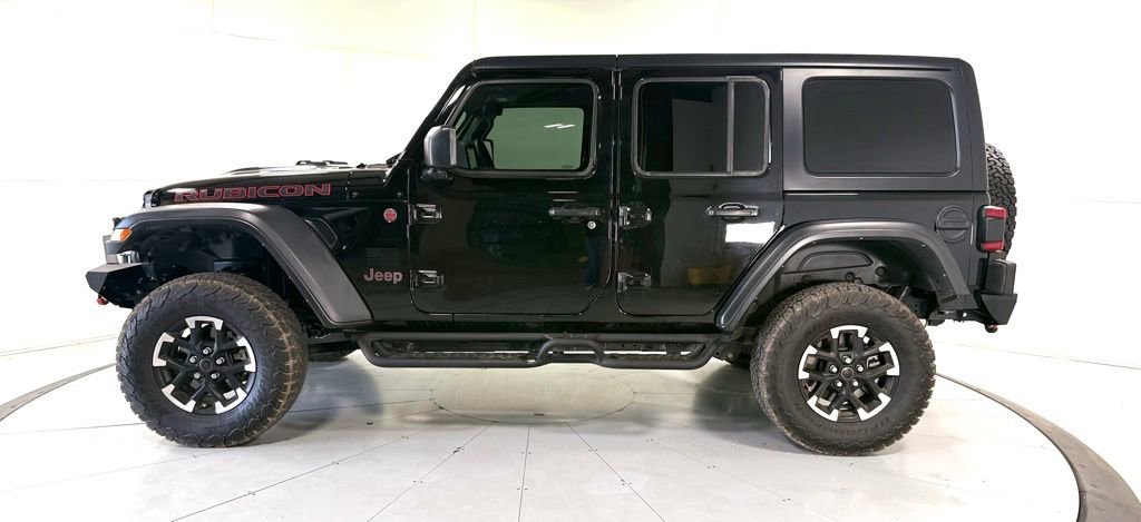 Used 2024 Jeep Wrangler Rubicon w/ Technology Group image 9