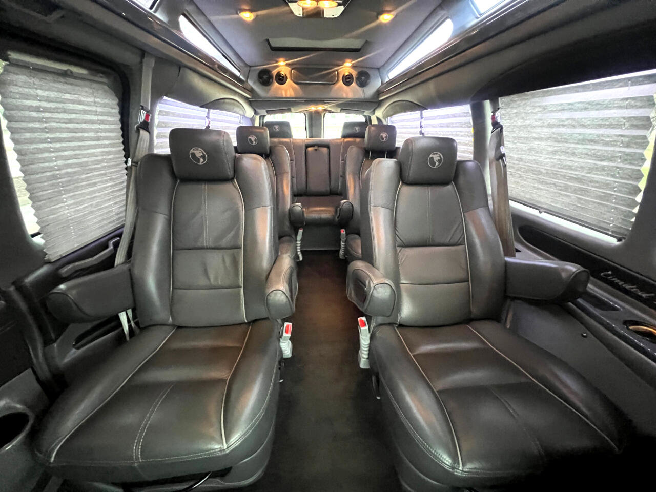 Used 2017 Chevrolet Express 2500 Extended image 36