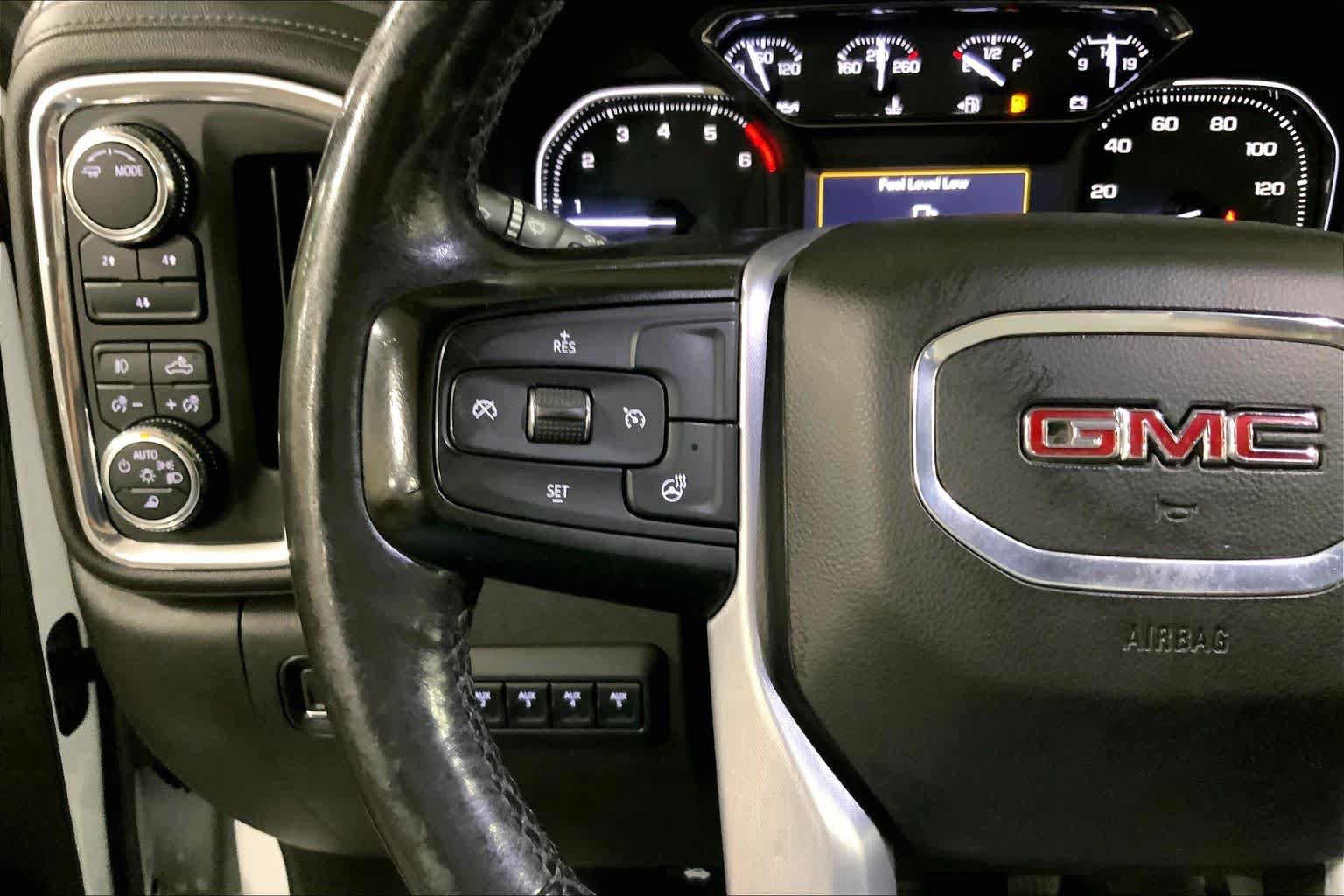 Used 2022 GMC Sierra 2500 SLE w/ SLE Value Package; AWD/4WD image 24