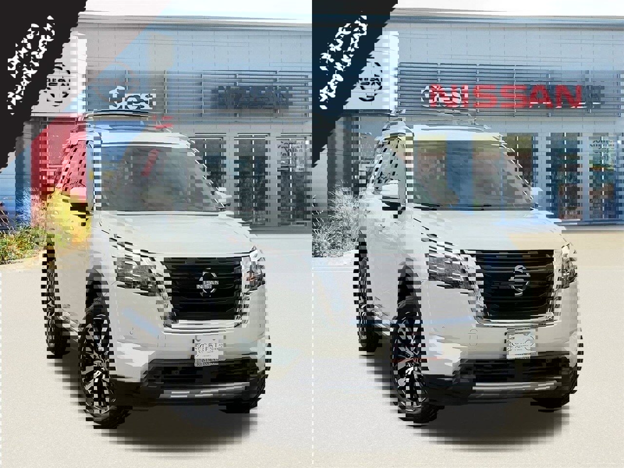 Certified 2024 Nissan Pathfinder Platinum w/ Cargo Package image 1