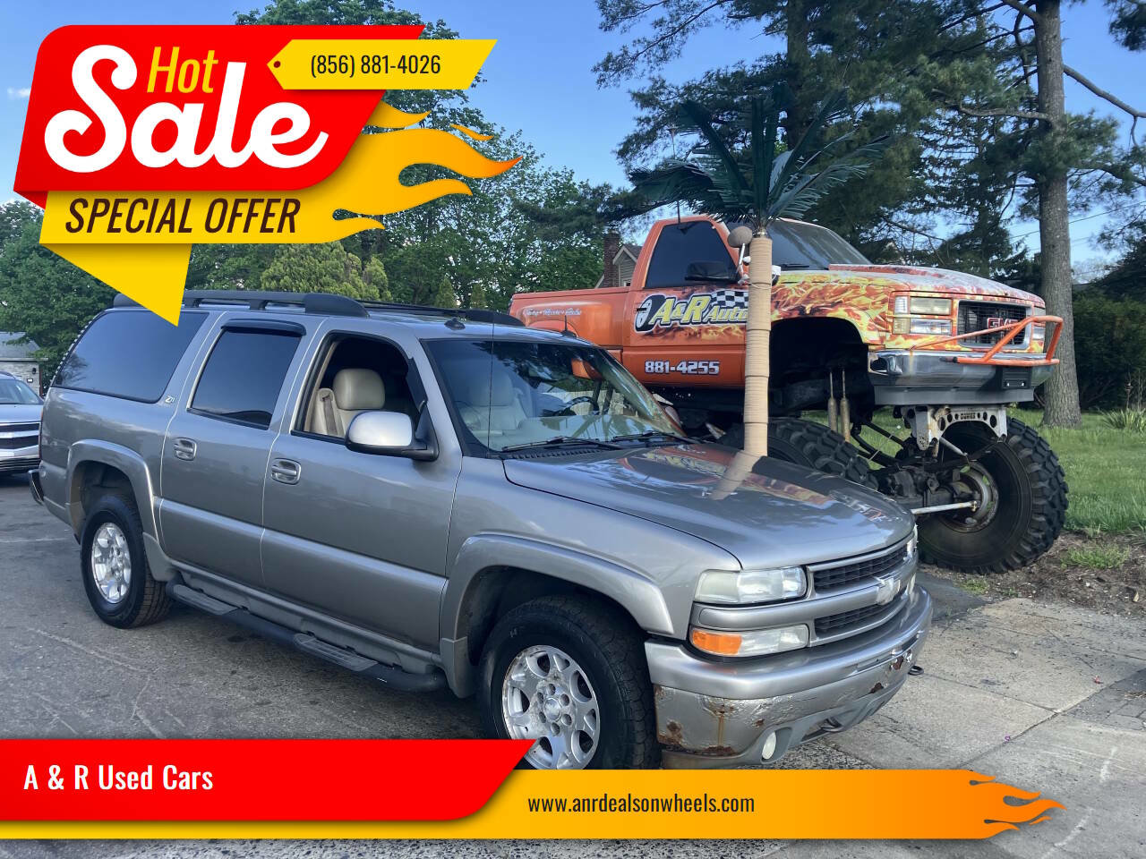 Used 2003 Chevrolet Suburban Z71 image 1