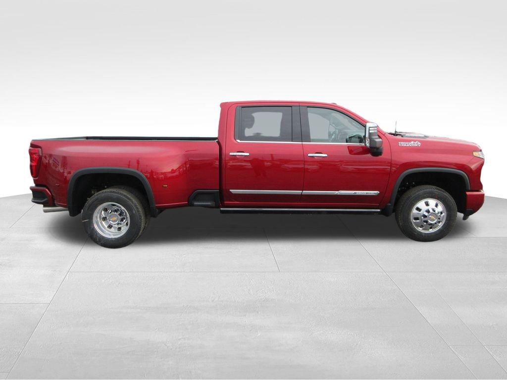 New 2026 Chevrolet Silverado 3500 High Country w/ High Country Premium Package image 6
