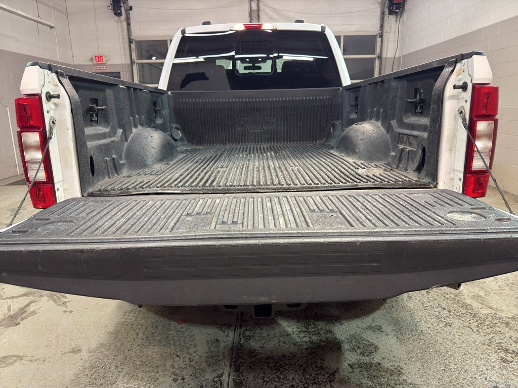 Used 2021 Ford F350 XLT w/ XLT Premium Package image 28