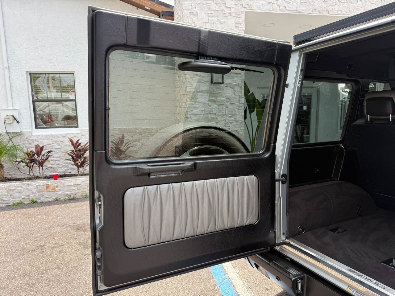Used 2014 Mercedes-Benz G 63 AMG 4MATIC image 19
