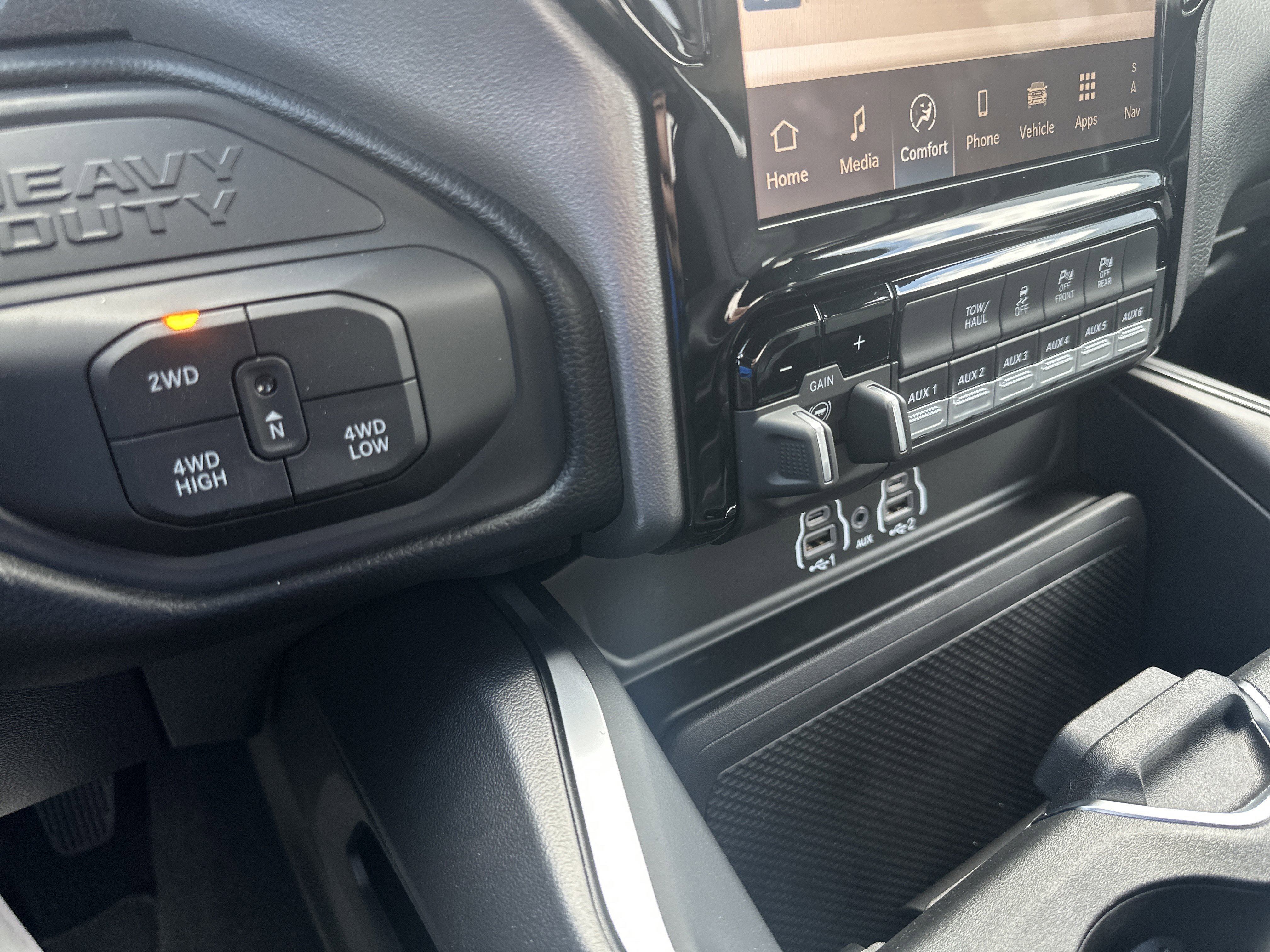 New 2026 RAM 2500 Big Horn AWD/4WD image 34