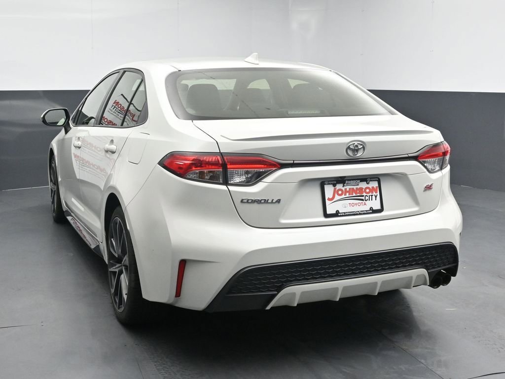 Used 2020 Toyota Corolla SE FWD image 6