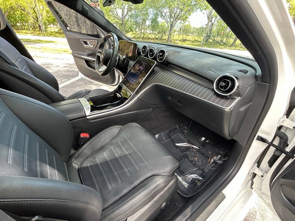 Used 2023 Mercedes-Benz C 300 Sedan image 28