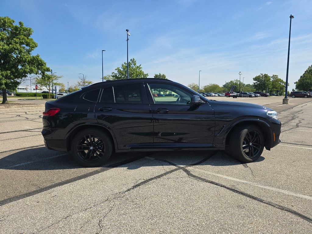Used 2021 BMW X4 M40i w/ Executive Package AWD/4WD image 16