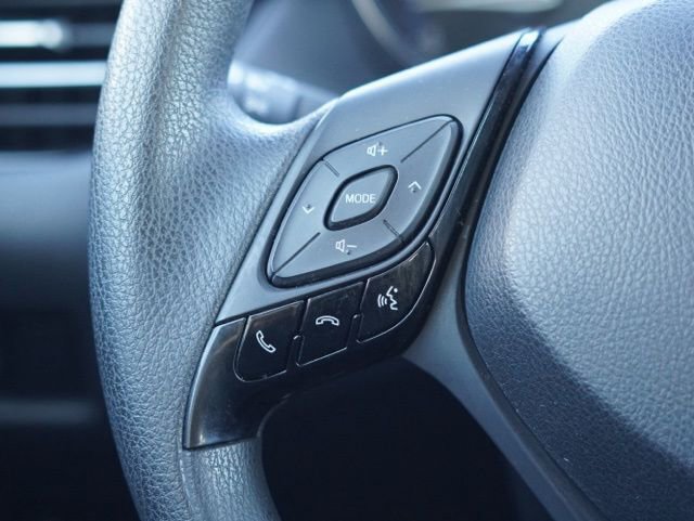 Used 2019 Toyota C-HR LE image 19