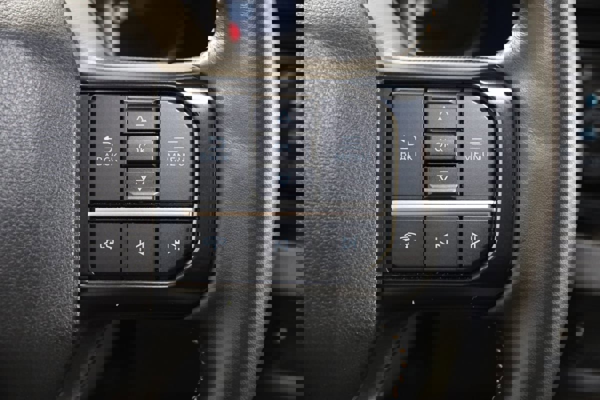 Used 2024 Ford F350 Platinum image 45