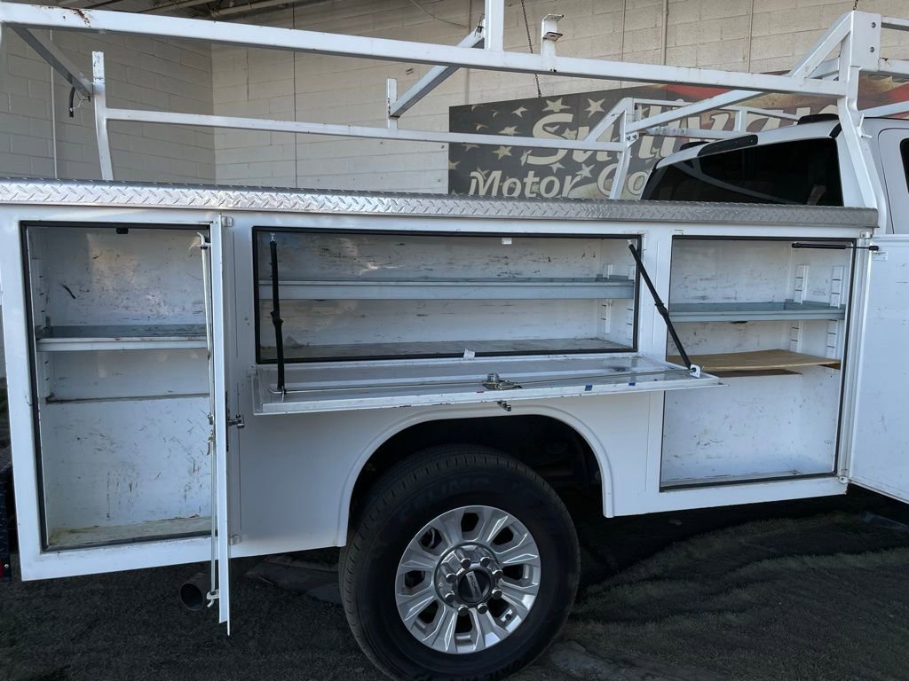 Used 2021 Ford F350 XLT image 6