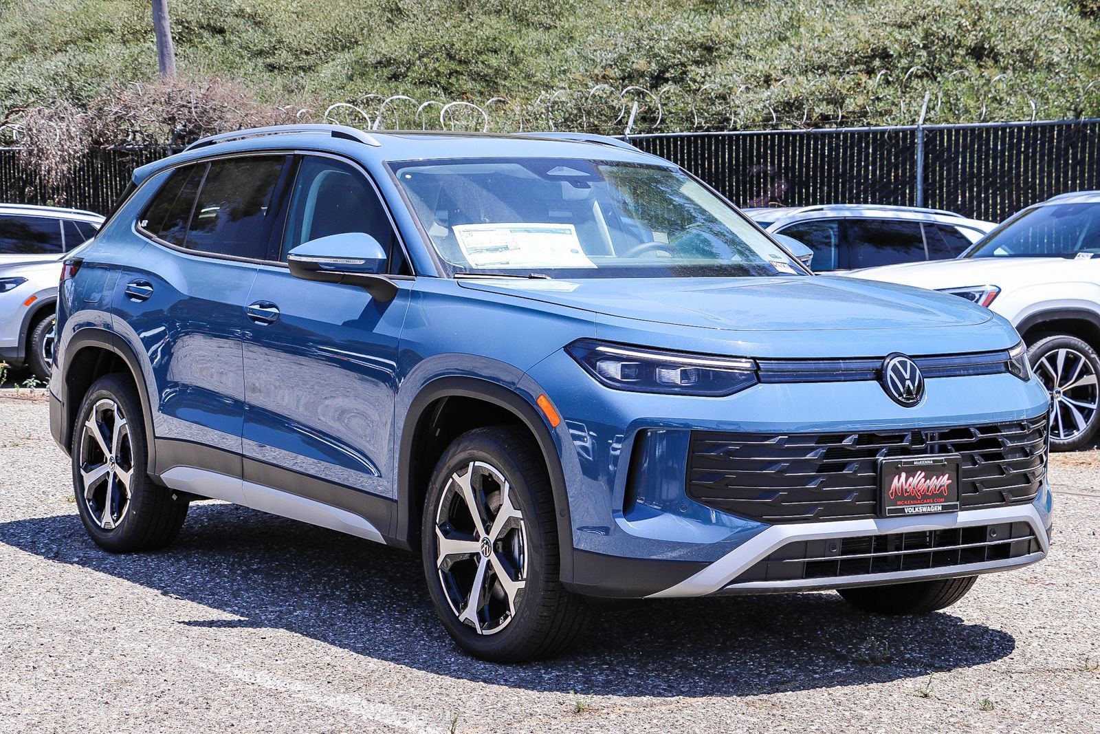 New 2026 Volkswagen Tiguan SE AWD/4WD image 3