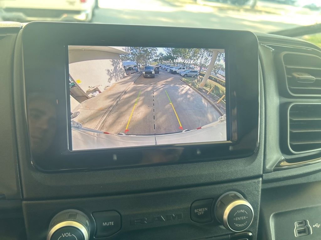 New 2025 RAM ProMaster 3500 w/ Crew Van Package image 9