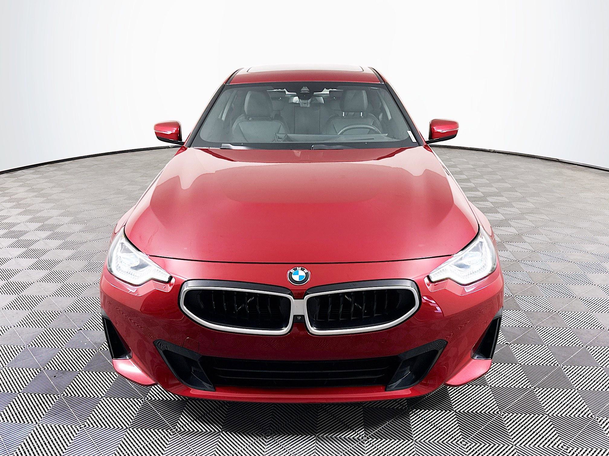 Used 2025 BMW 230i Coupe w/ Premium Package video 2