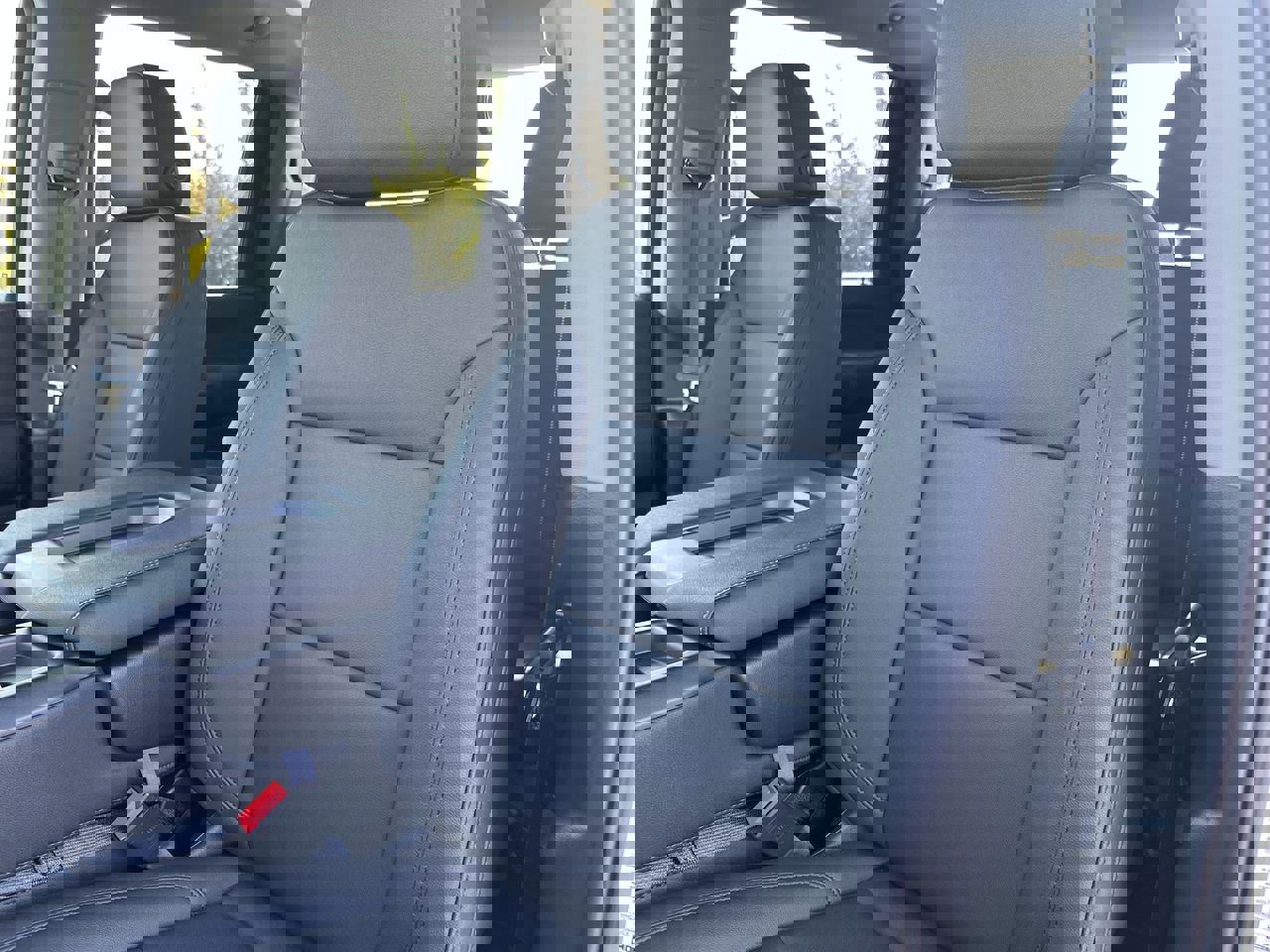 New 2025 GMC Sierra 3500 Pro w/ Convenience Package image 11