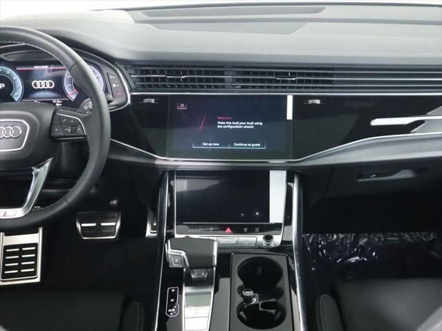 New 2025 Audi SQ7 Prestige image 13