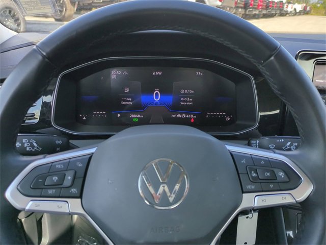 Used 2025 Volkswagen Jetta S image 29