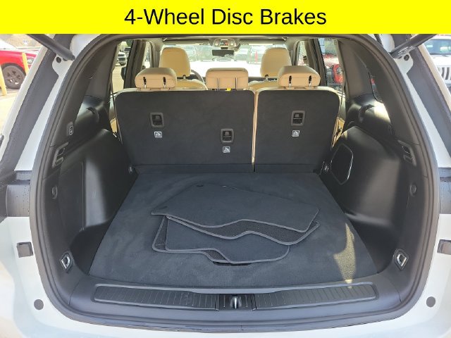 Used 2023 Jeep Grand Cherokee 4WD 4xe w/ Luxury Tech Group II image 28
