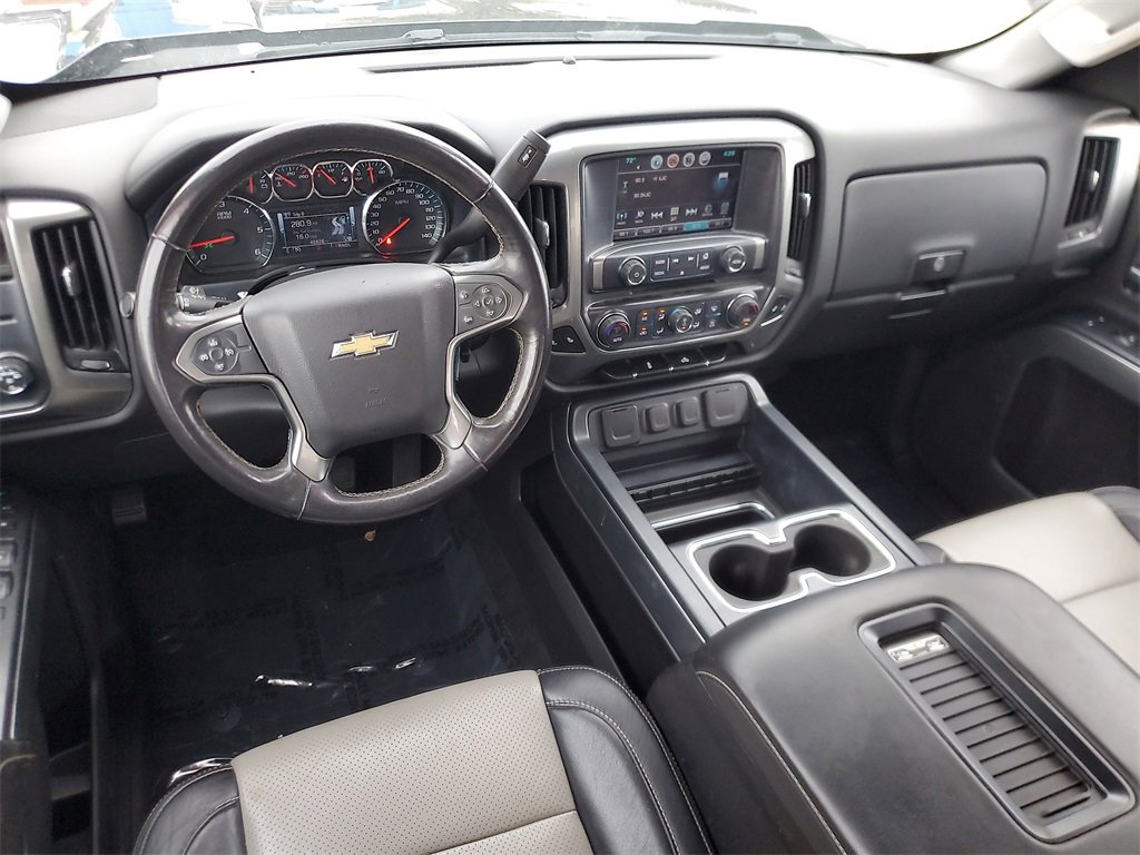 Used 2018 Chevrolet Silverado 1500 LT w/ Texas Edition image 12