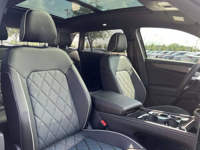 New 2026 Volkswagen Atlas Cross Sport SEL Premium R-Line AWD/4WD image 27