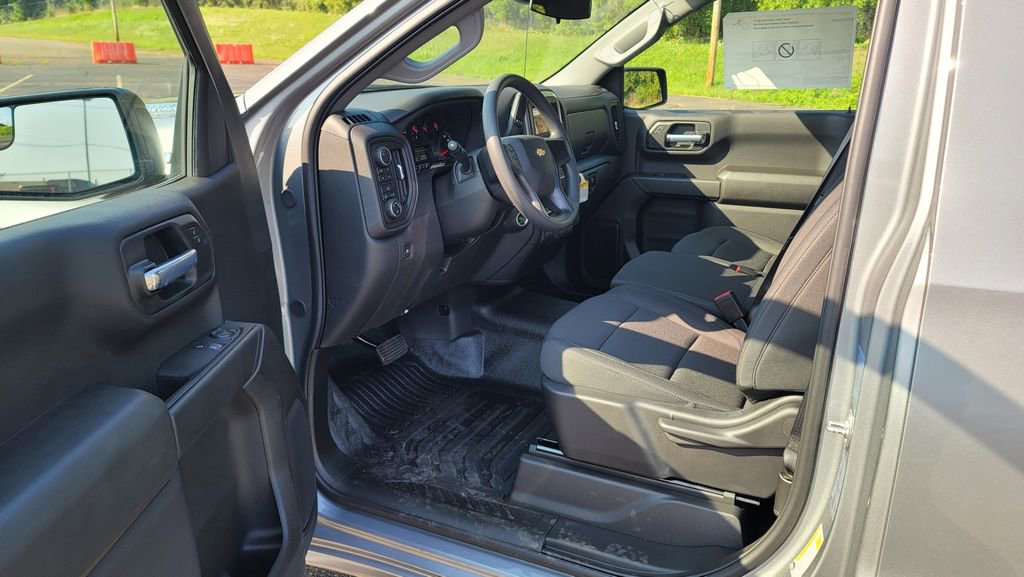 New 2026 Chevrolet Silverado 1500 W/T w/ WT Value Package image 18