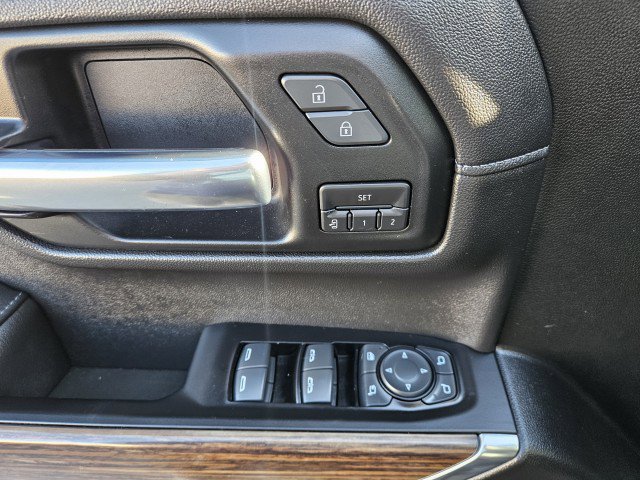 Used 2019 Chevrolet Silverado 1500 High Country w/ High Country Premium Package image 10