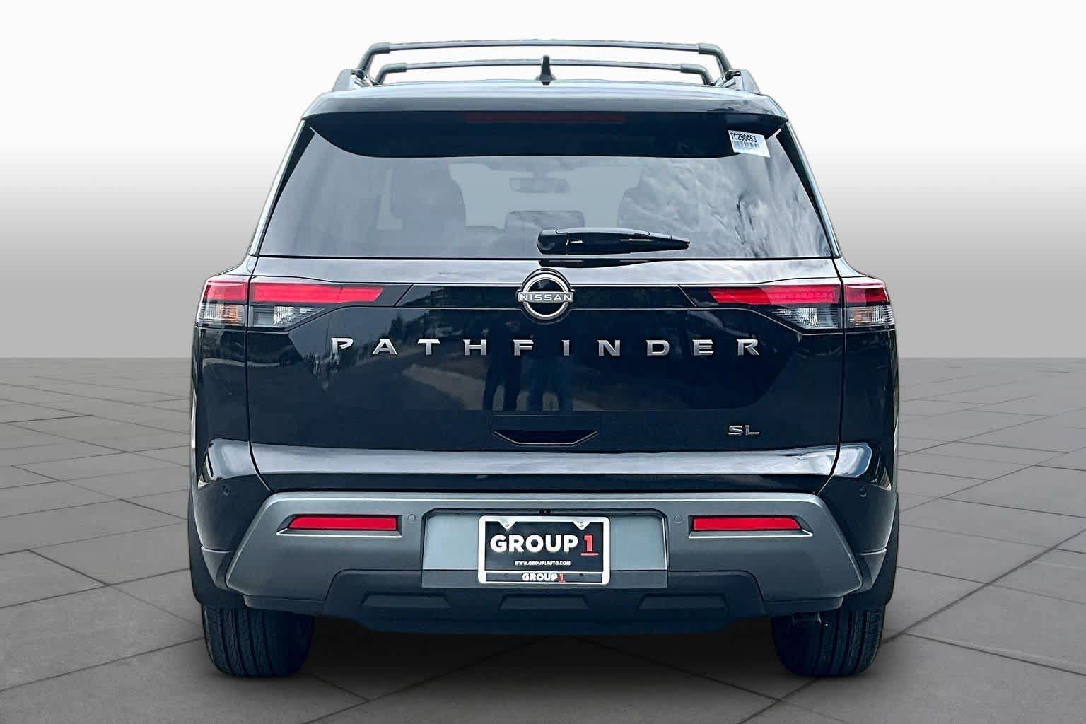 New 2026 Nissan Pathfinder SL FWD image 4
