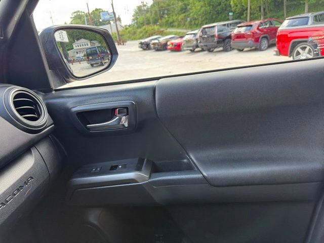 Used 2023 Toyota Tacoma TRD Sport AWD/4WD image 42