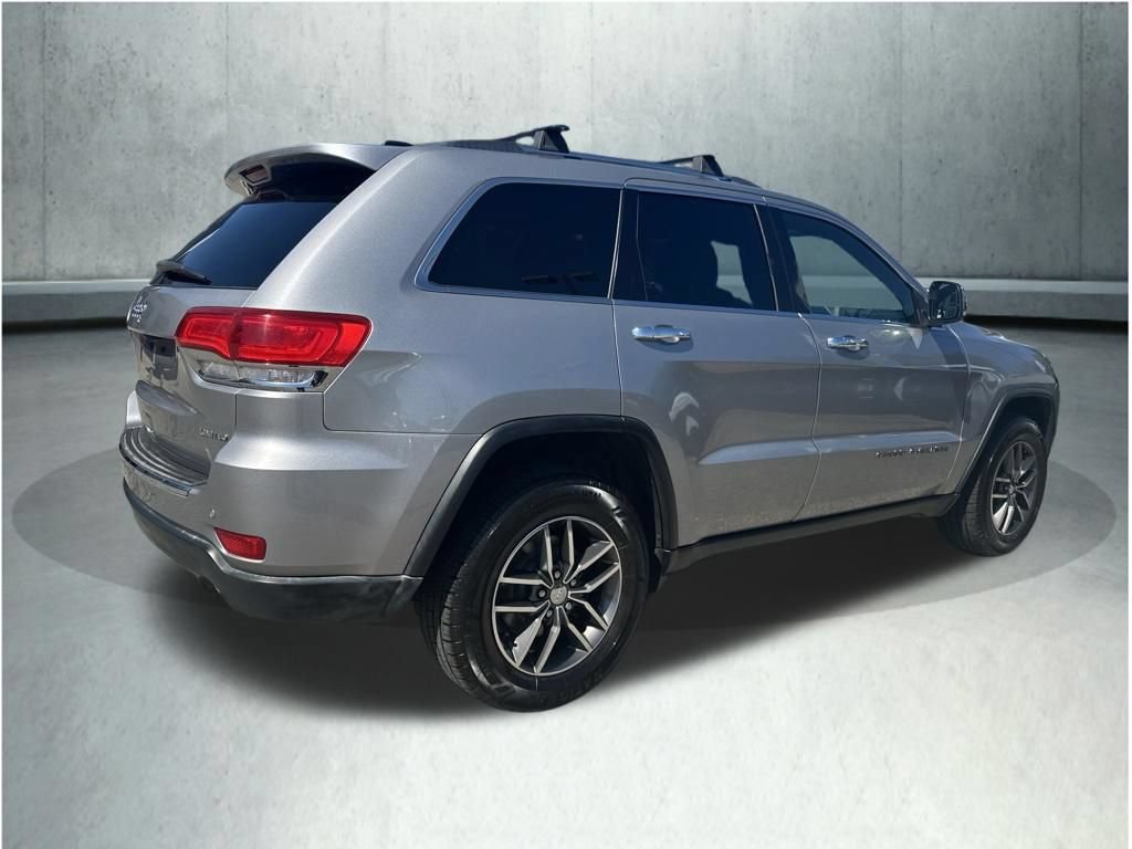Used 2017 Jeep Grand Cherokee Limited AWD/4WD image 6