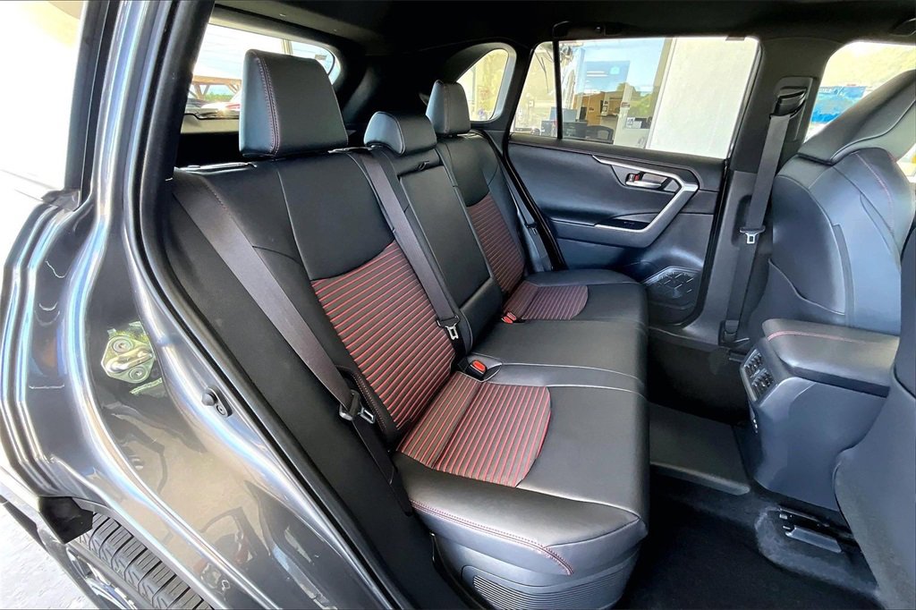 Certified 2025 Toyota RAV4 XSE image 25