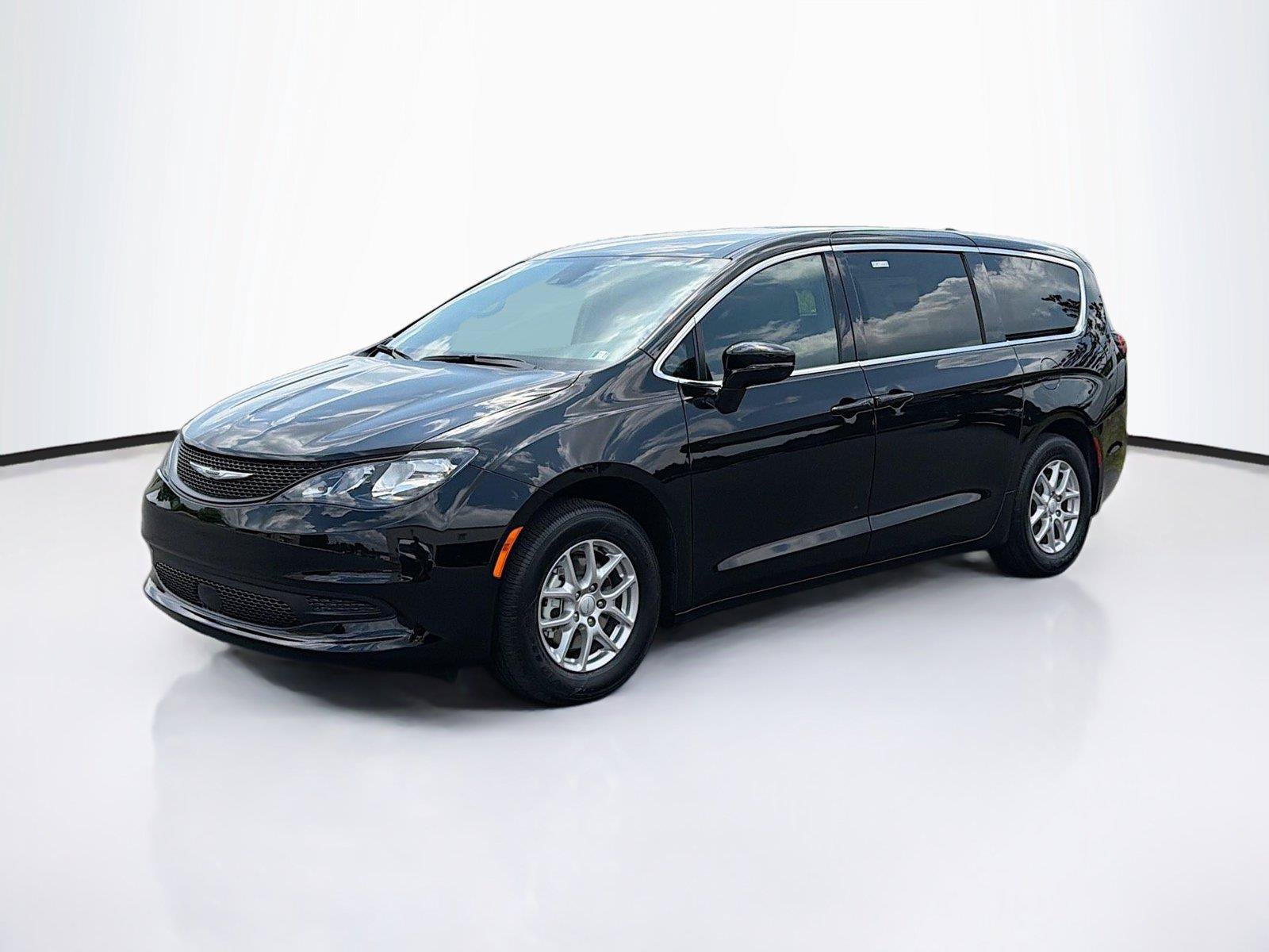 New 2027 Chrysler Pacifica LX FWD image 7