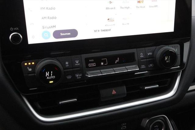 Certified 2025 Toyota Grand Highlander AWD image 18