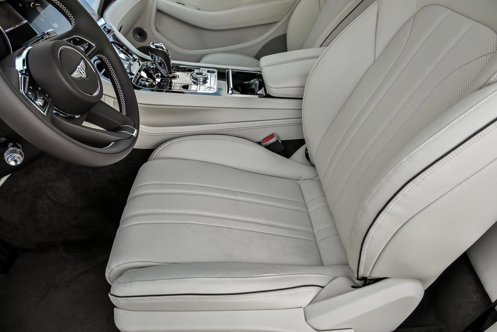 New 2026 Bentley Continental GTC image 30