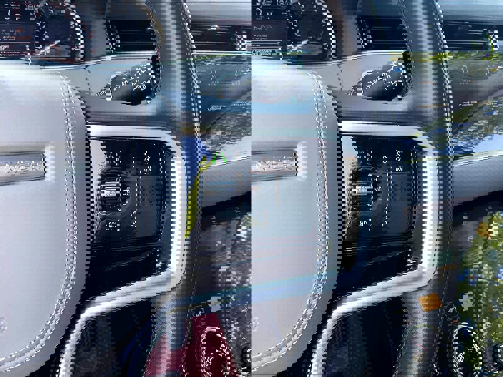 Used 2023 Land Rover Range Rover Evoque S image 20