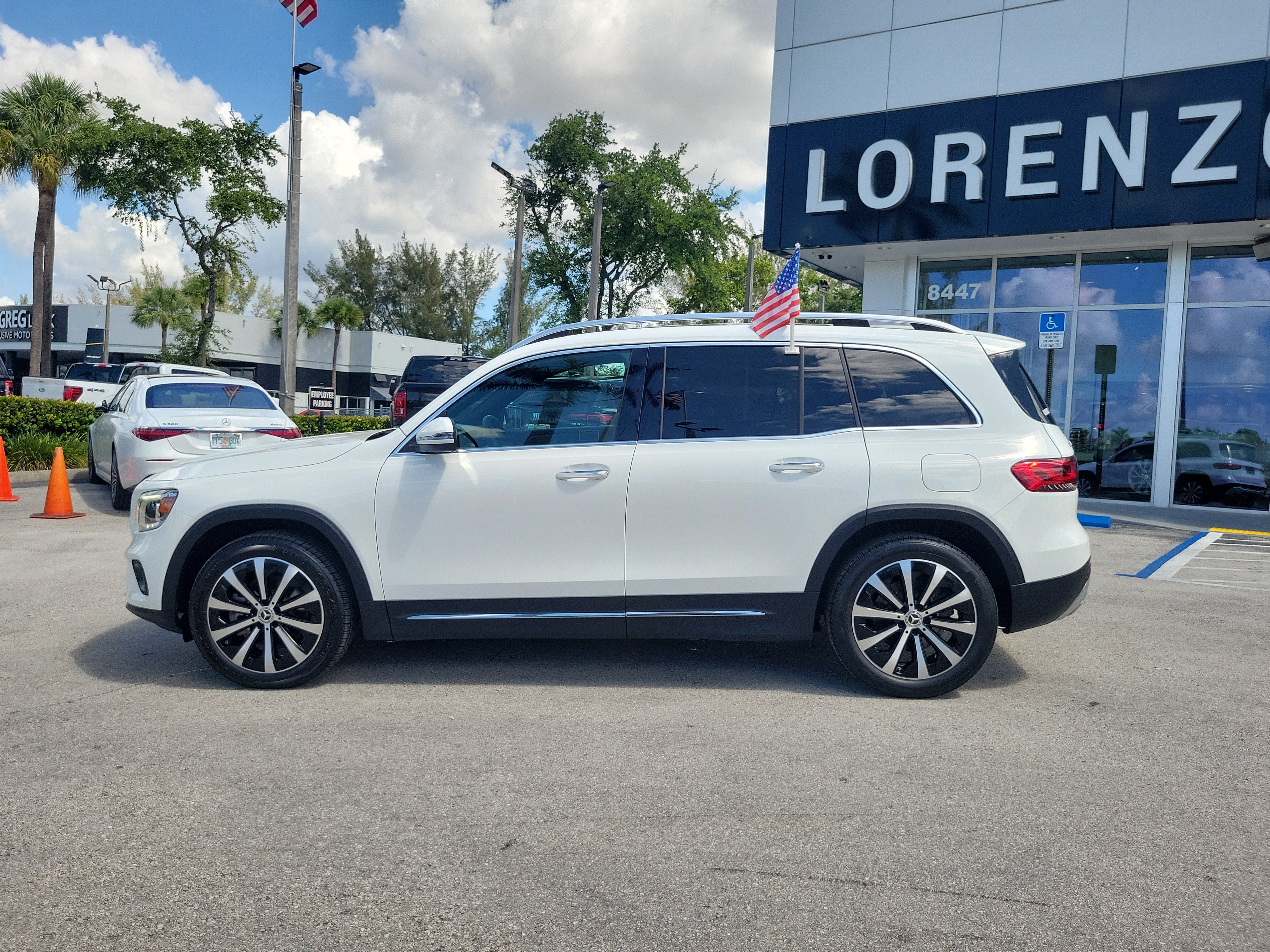 Used 2022 Mercedes-Benz GLB 250 image 8