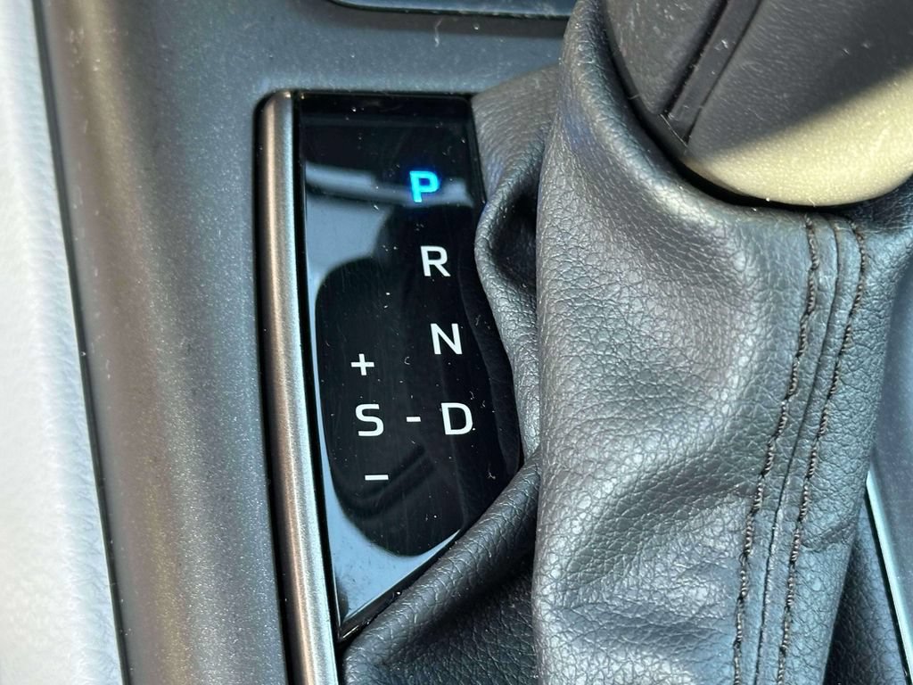 Used 2024 Toyota Camry SE AWD/4WD image 26