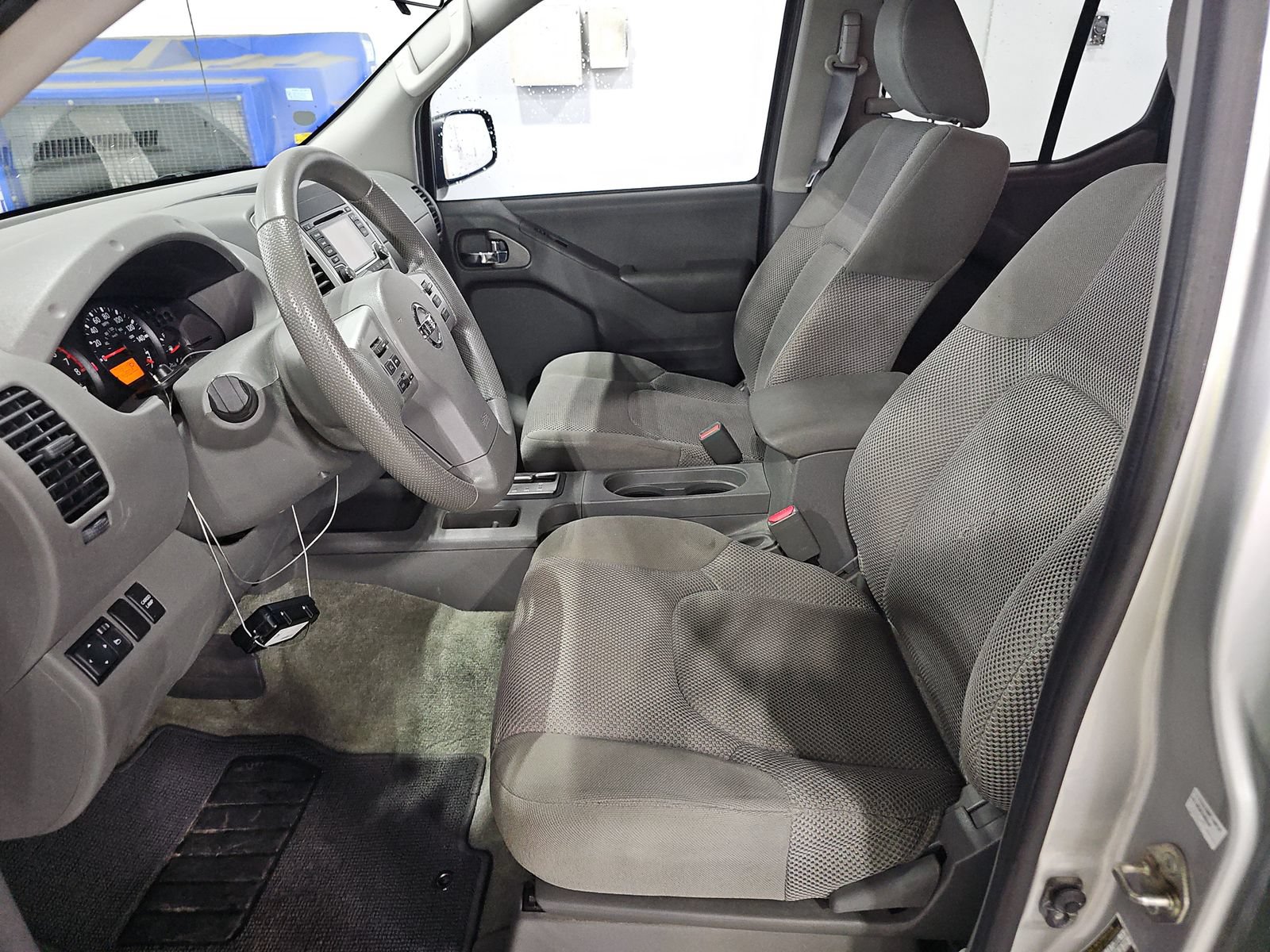 Used 2018 Nissan Frontier SV RWD image 7