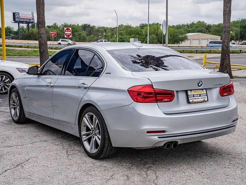 Used 2018 BMW 330e RWD image 7