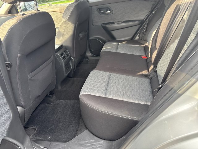 Certified 2021 Nissan Rogue SV AWD/4WD image 13