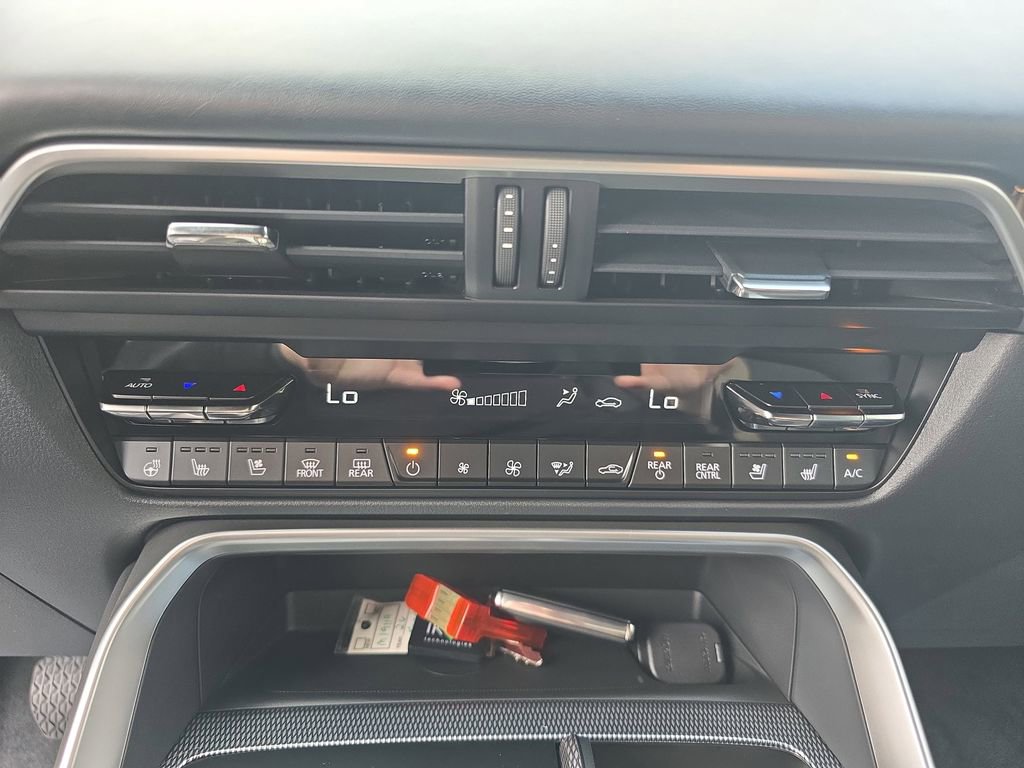 New 2026 MAZDA CX-90 Plug-In Hybrid w/ Premium Plus image 23