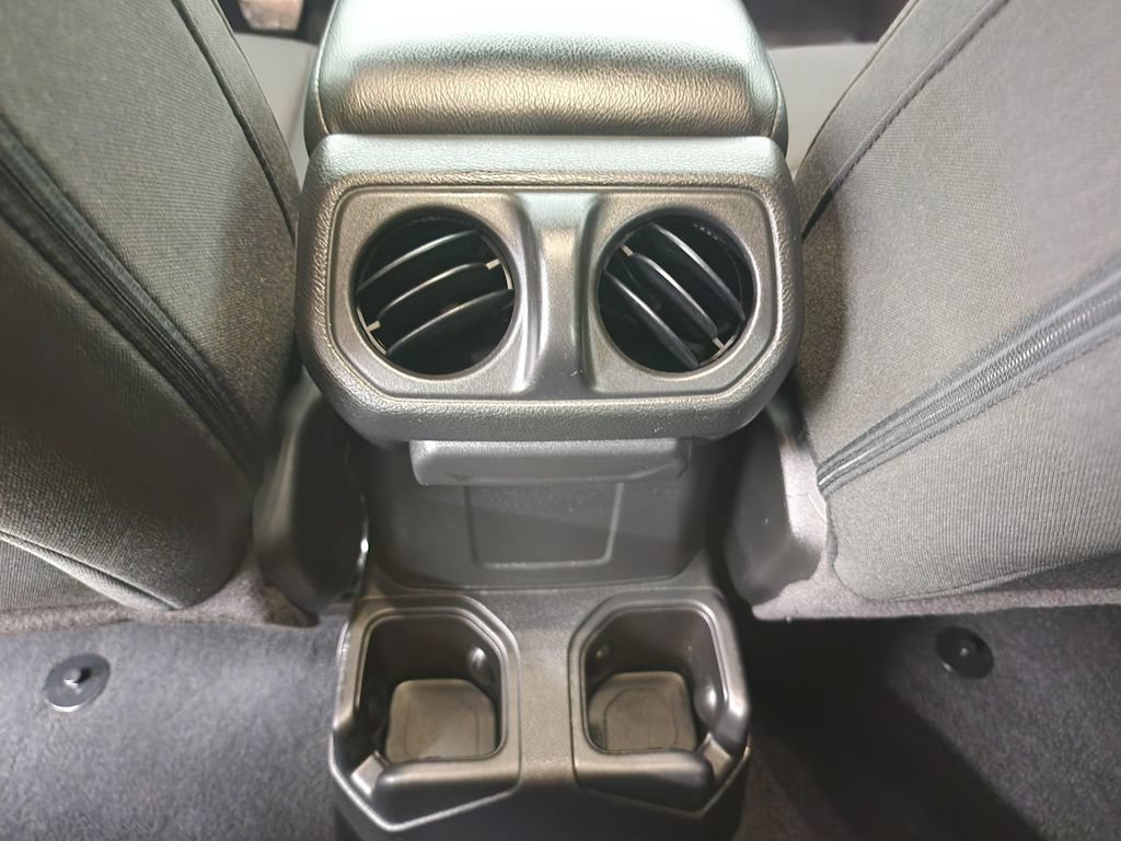 Used 2023 Jeep Wrangler Unlimited Sport AWD/4WD image 24