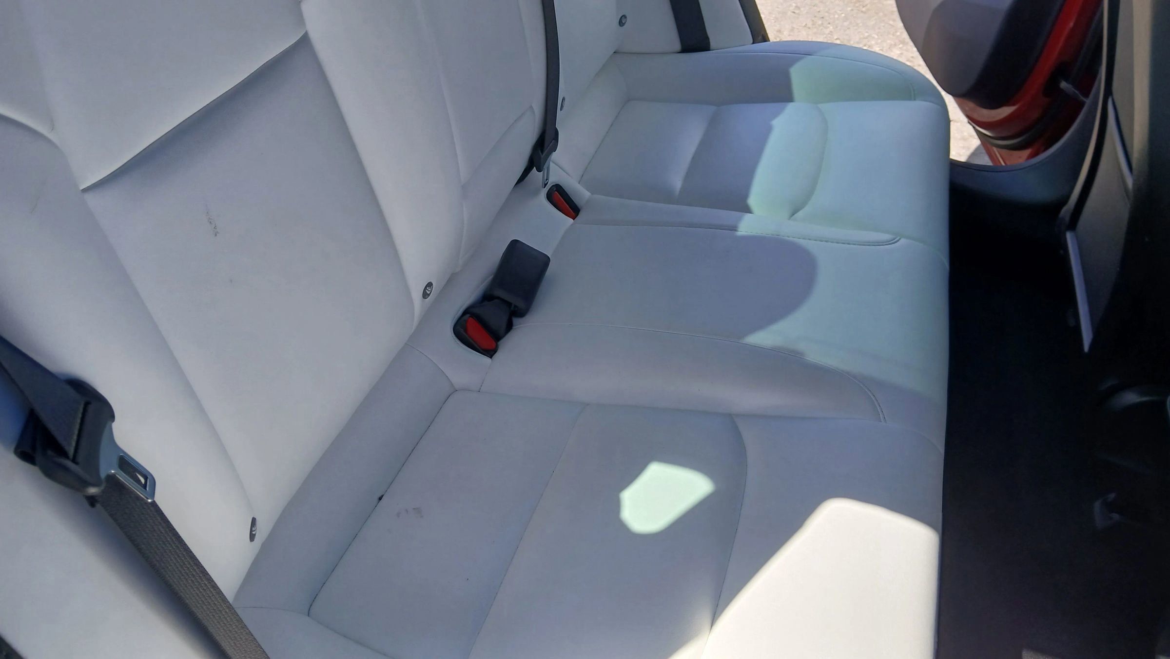 Used 2018 Tesla Model 3 Long Range AWD/4WD image 21