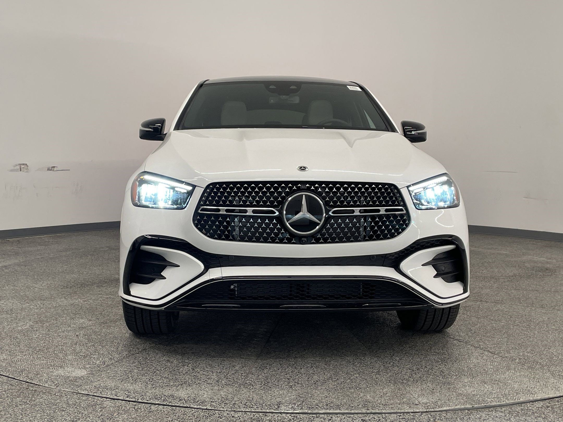 New 2026 Mercedes-Benz GLE 450 4MATIC Coupe image 2