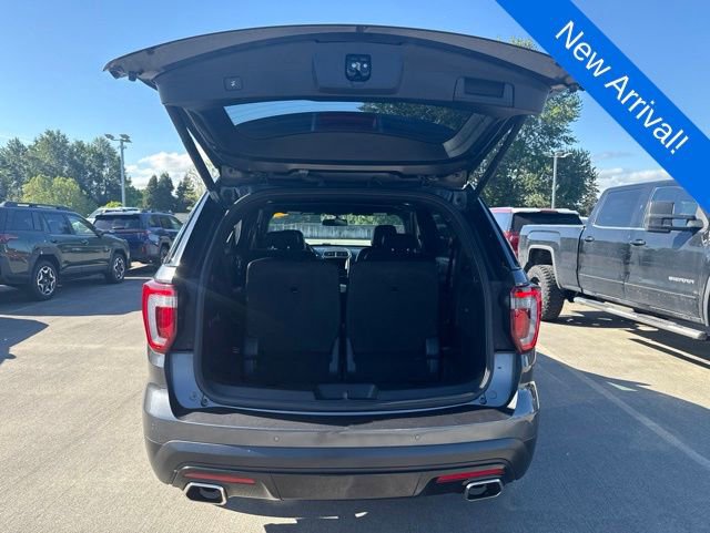 Used 2017 Ford Explorer Sport w/ Equipment Group 401A AWD/4WD image 7
