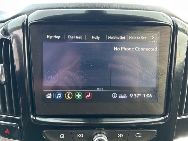 Used 2020 Chevrolet Traverse LT image 23