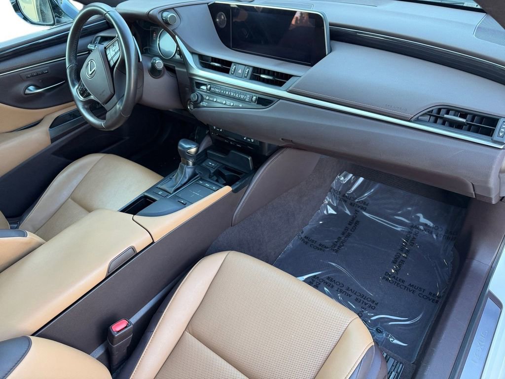 Used 2019 Lexus ES 350 w/ Premium Package image 27